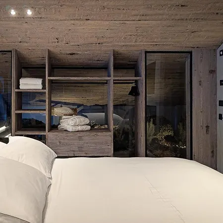Mohe Boutique Hotel