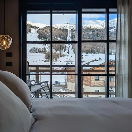 Mohe Boutique Hotel 4*
